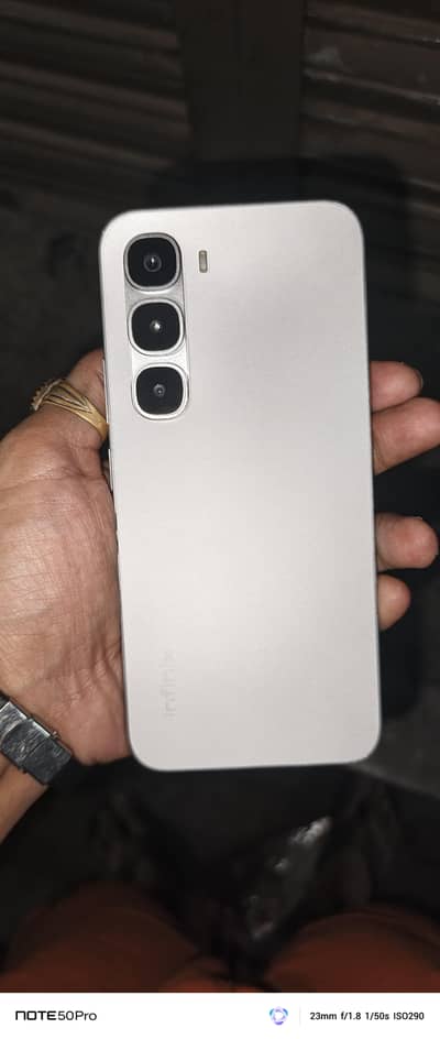 Infinix HOT 60 PRO