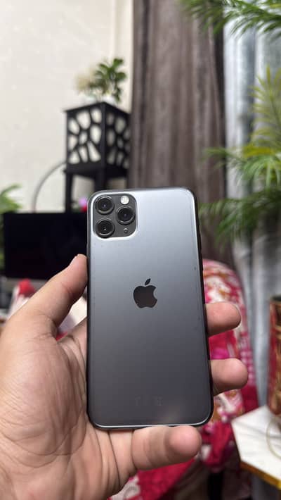 Apple iPhone 11 Pro factory unlocked 