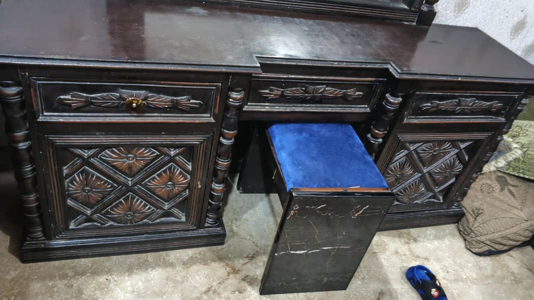 KING SIZE BED SIDE TABLE DRESSING TABLE 5