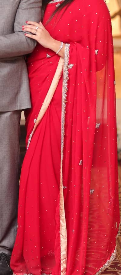 red sari