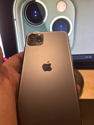 Apple iPhone 11 Pro Max Best for TikTok videos