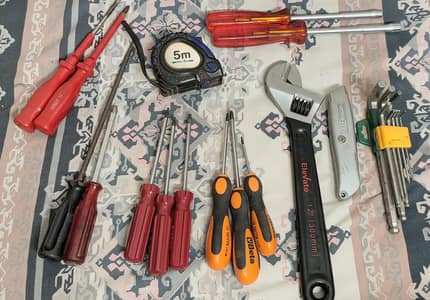 IMPORTED 09 TOOLS SET HEAVY DUTY/ ULTRA DURABLE/ RARE QUALITY!!!