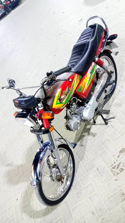 Super star 2024 model Karachi num 1st owner Genuine condition