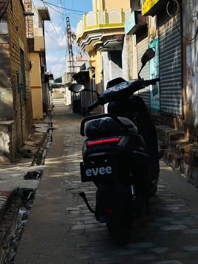 Evee S1 Electric Scooter – Zero Petrol Cost model 2026