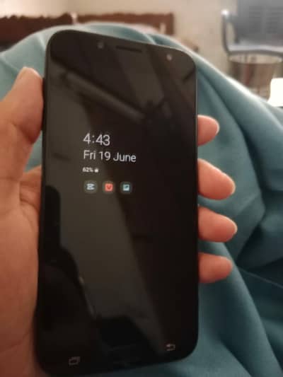 Samsung Mobile J7 Pro