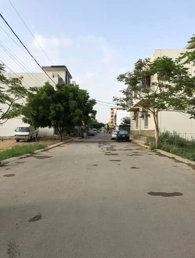 100 FEET ROAD CORNER PLOT COMMERCIAL FOR SALE 722 SQ YARD PUNJABI SAUDAGARAN SOCIETY SCHEME 33