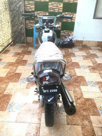 CG HONDA 125 ToTal GENIUN ALL DOCUMENTS CLEAR