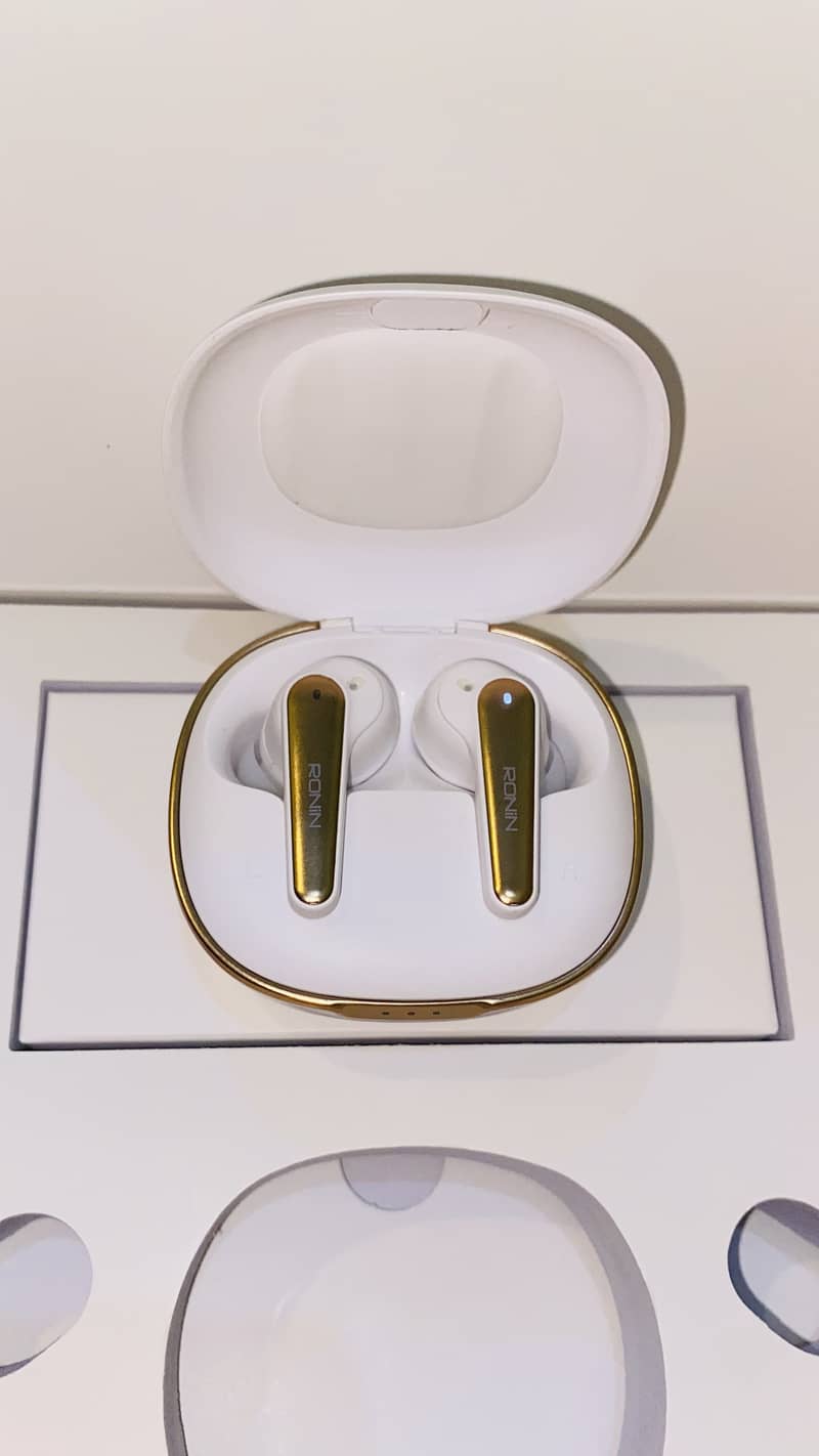 Ronin Earbuds | Eclipse 0