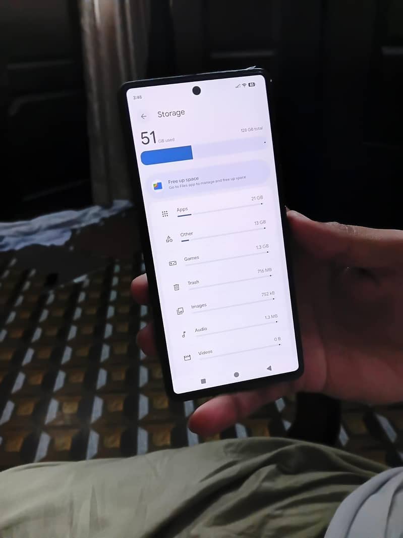 Google Pixel 7 4