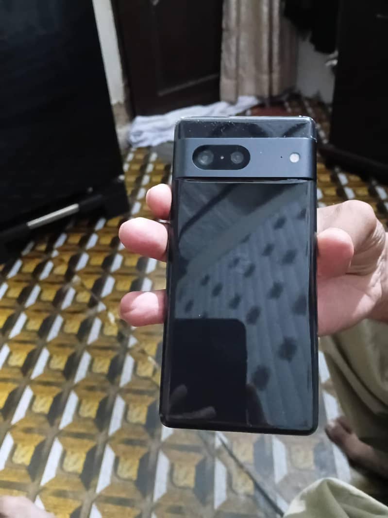 Google Pixel 7 5