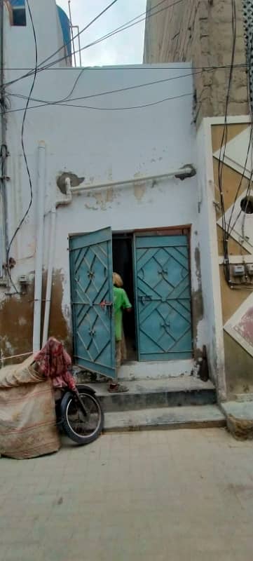 North karachi sector 5J 40 Gaz G+1 house behtreen deel
