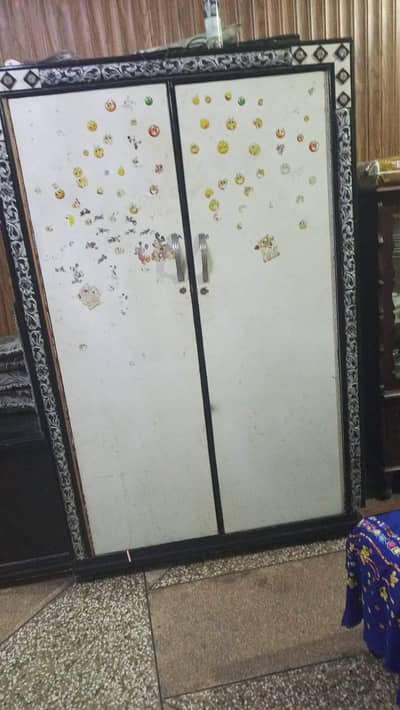 used wardrobe with good condition