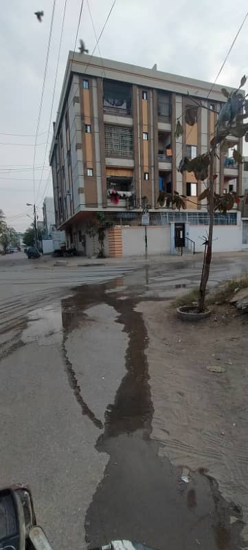 Hot deel North karachi vip sector 11A falorish corner 2bed d. d. 3rd falor with Roof