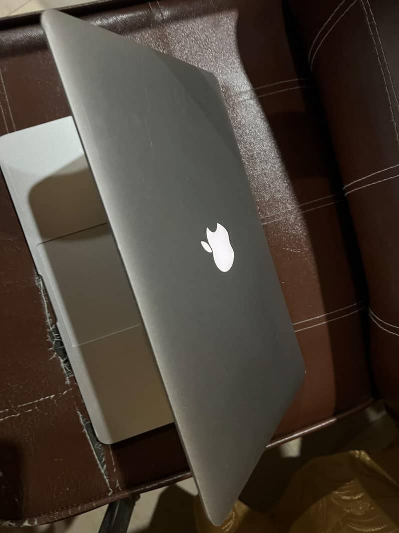 Macbook pro (2015 Model) 1