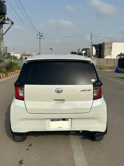 Daihatsu Mira 2017