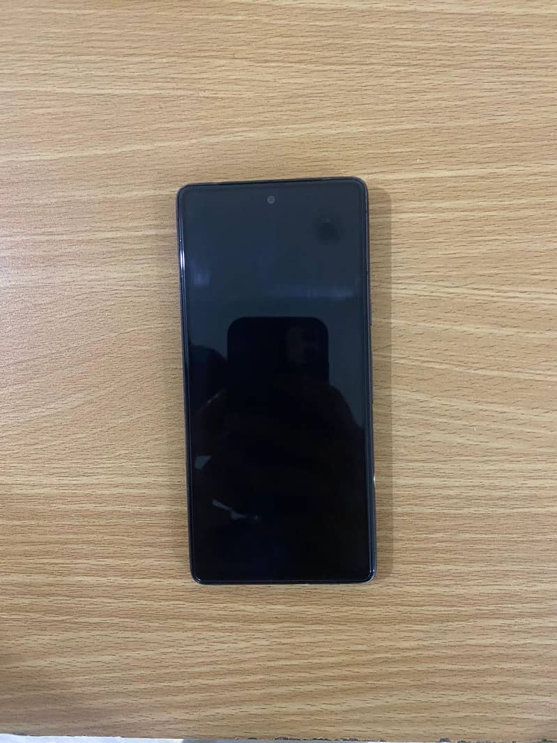 Google Pixel 7 4