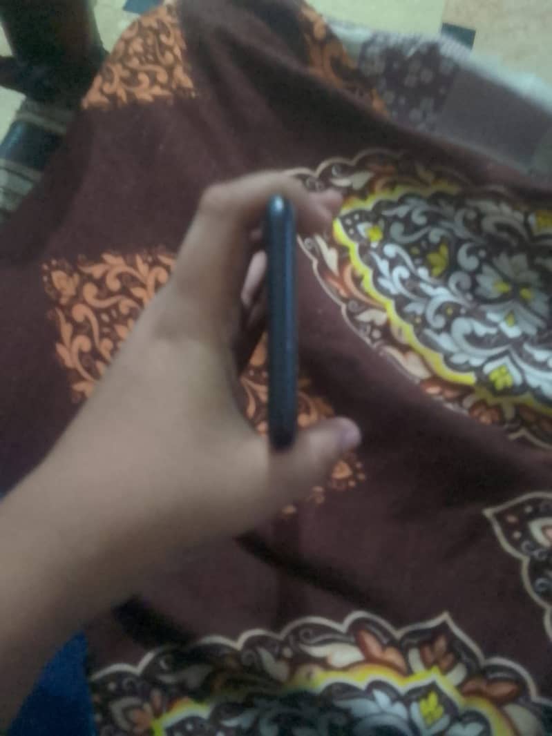 Apple iPhone 7 2