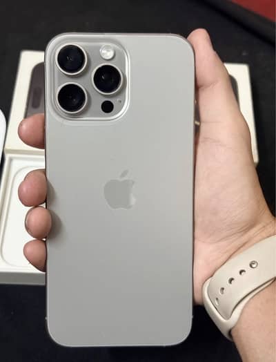 Apple iPhone 16 Pro Max like new 10/10 condition