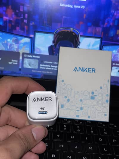 Anker Zolo 20W / fast charger / Super Fast Charger