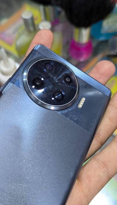 Tecno Spark 20 Pro Plus