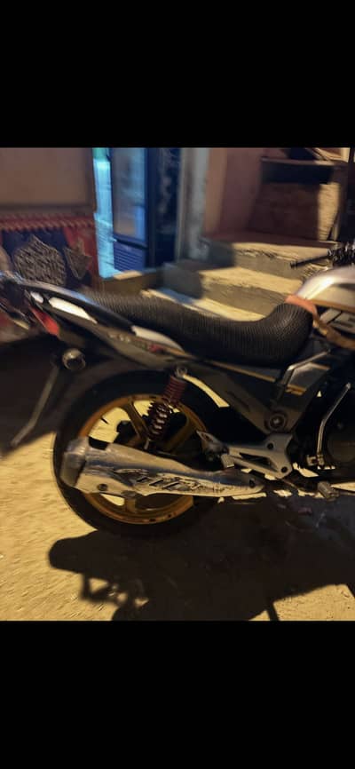 Honda cb150f special edition all ok karachi