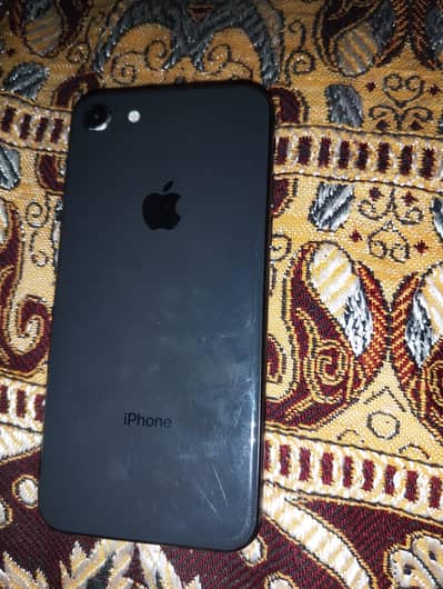 Apple iPhone 8
