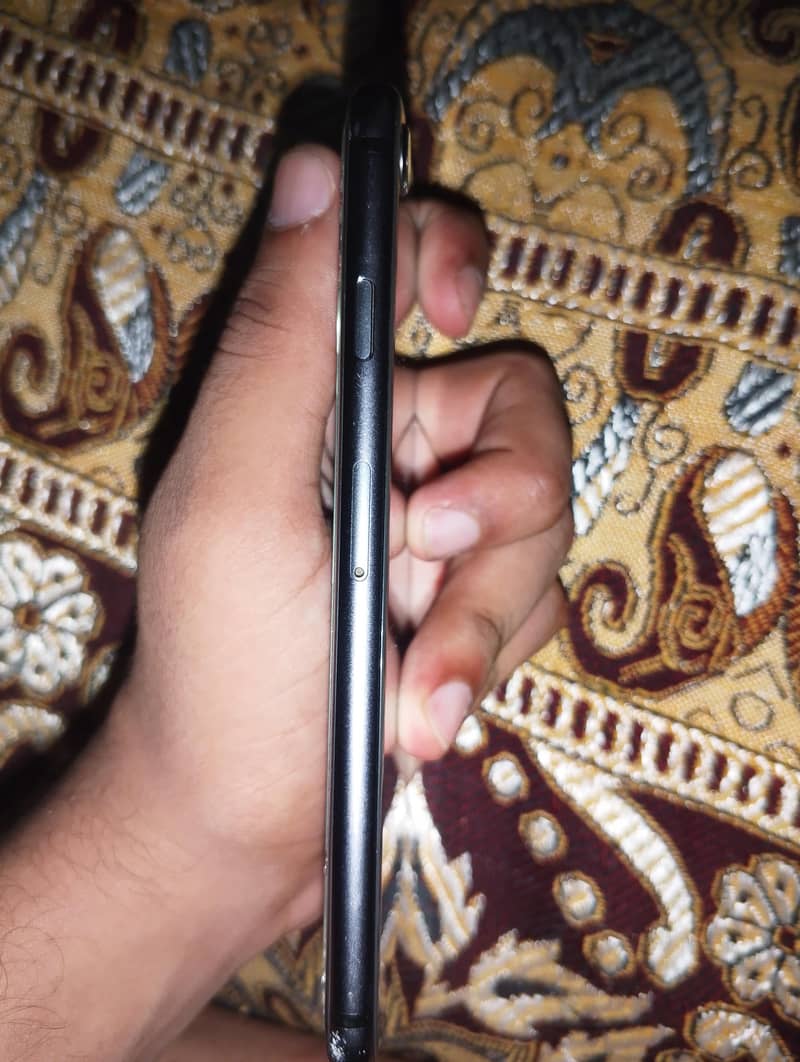 Apple iPhone 8 2