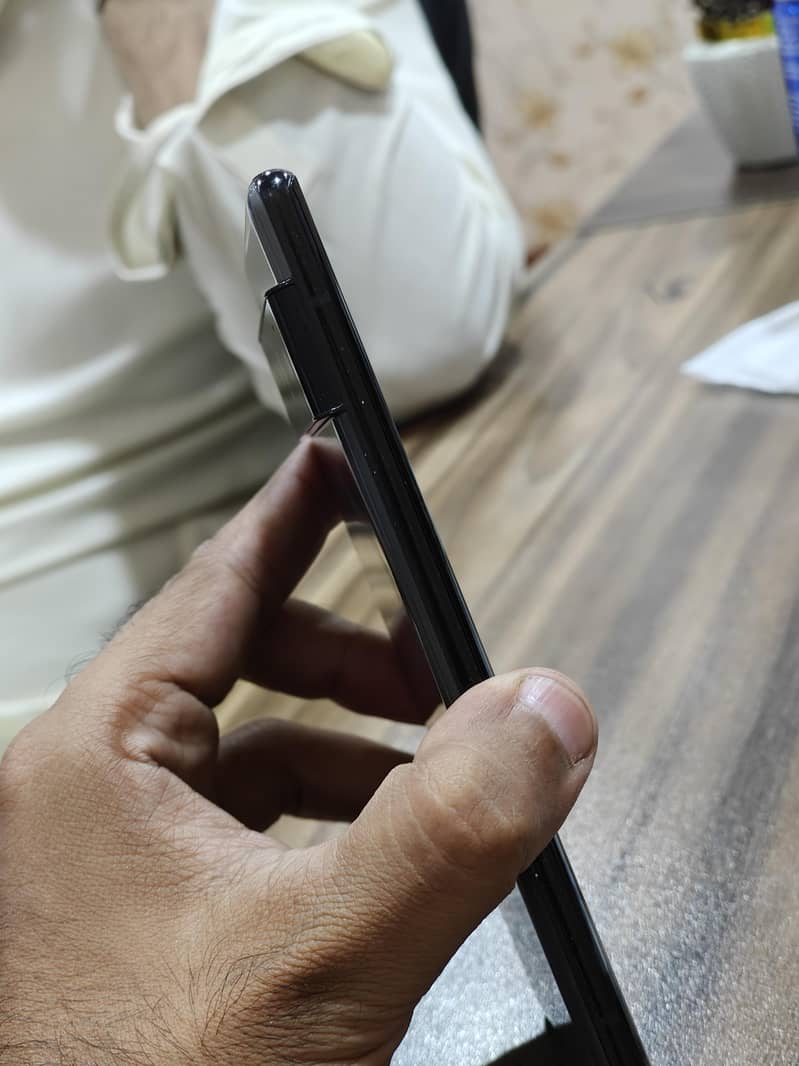Google Pixel 6 Pro 2