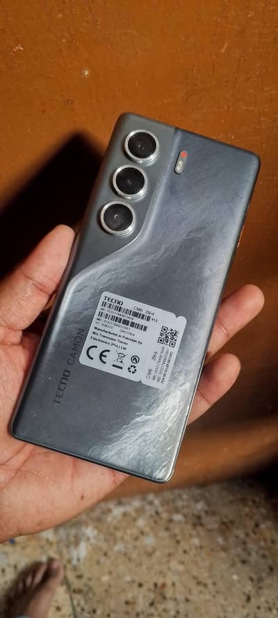 Tecno CAMON 40 Pro