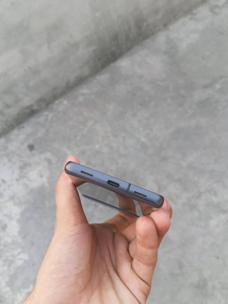 Google Pixel 7a 3