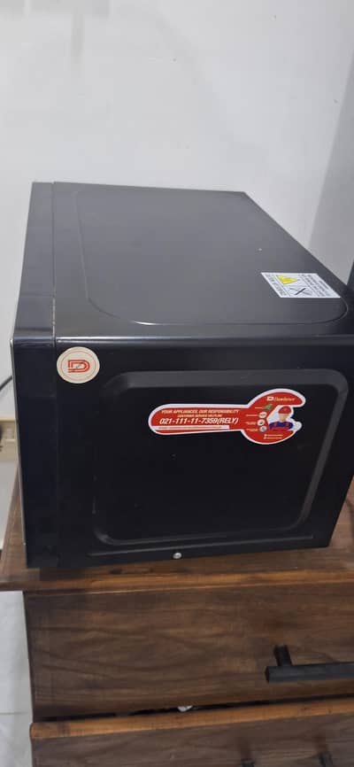 Dawlance Heat/Grill Microwave 20 Litres with Box/Waranty Card