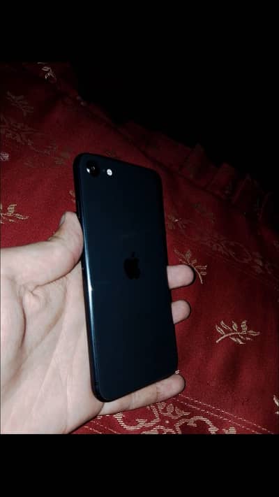 Apple iPhone SE