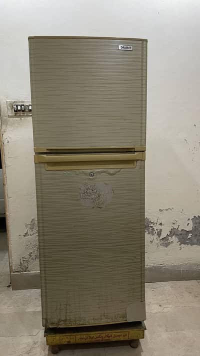 Refrigerator
