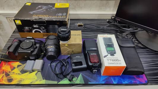 Nikon D-7500 With 18-140mm and 50mm | 10 by 10 condition | URGENT SALE