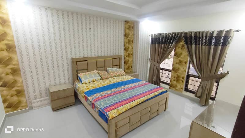 Par Day and short Time One BeD Room appaertment Available Bahria Town ...