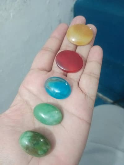 Aqeeq Irani Rs. 700 each