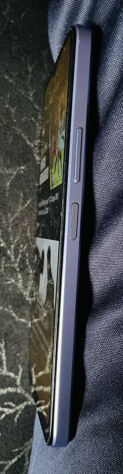 Vivo Y17s
