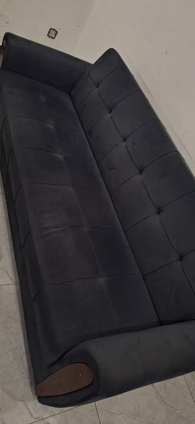 Master Sofa Cum Bed (2 in 1) New 10/10. No damage/spots