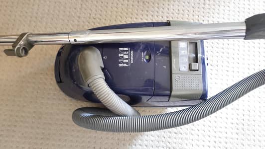 Daewoo vacuum