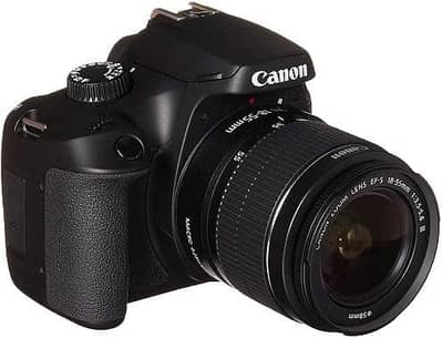 "Professional DSLR Video Shoot for TikTok and Reels in Karachi.