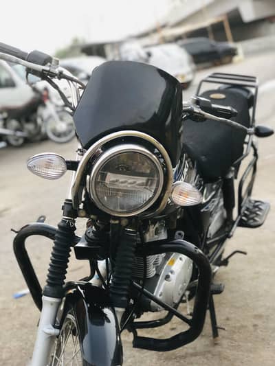 Suzuki Gs 150