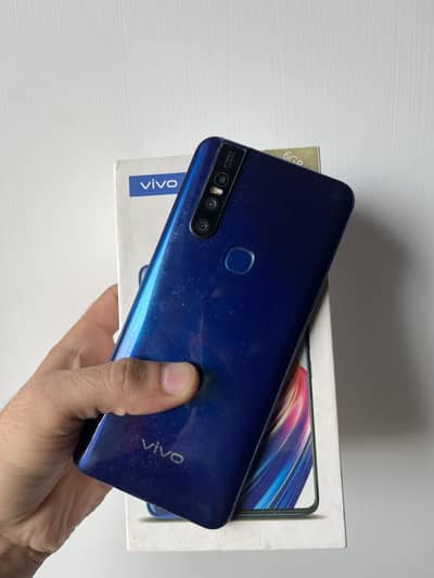 Vivo V15