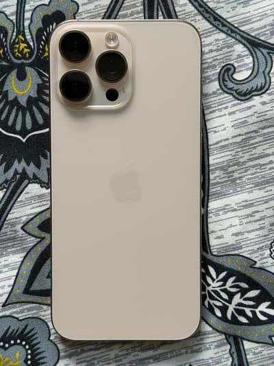 Apple iPhone 16 Pro Max