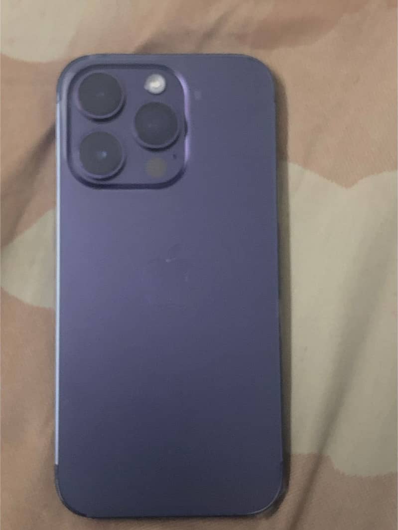 iPhone 14 pro 1