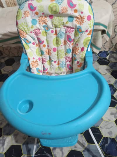 Baby dining chair