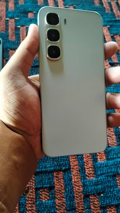 Infinix hot 60 pro 8 128   11 month warranty ha abi.  03298813955