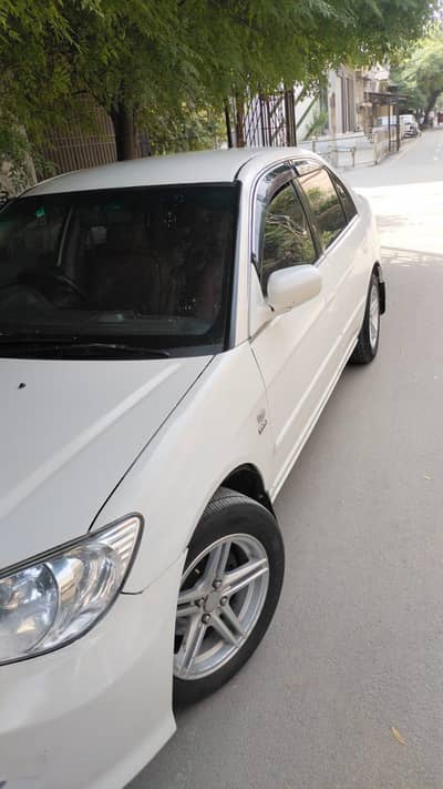 Honda Civic EXi 2004
