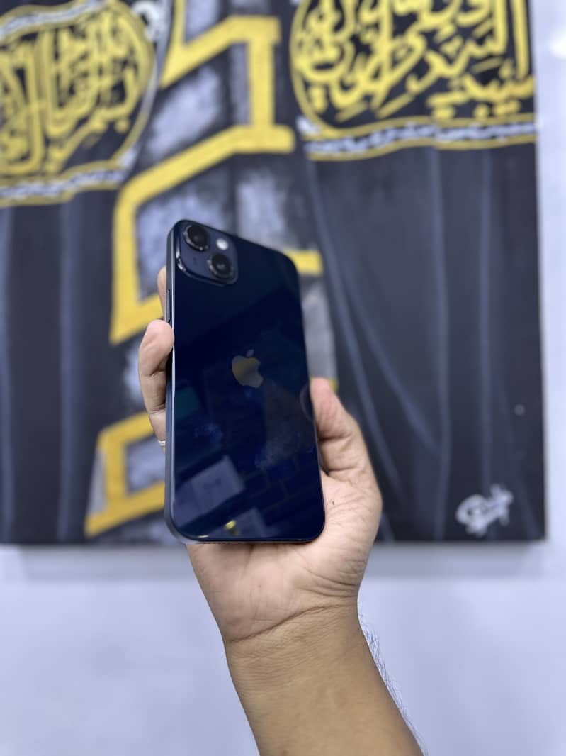 iPhone 14 Plus 4