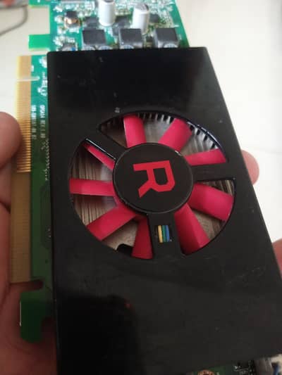 RX 550 4gb in use Card