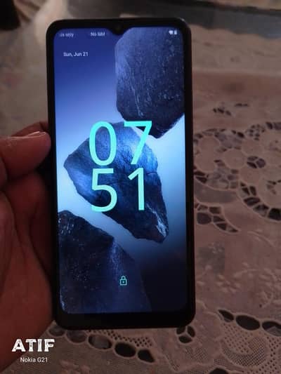 HMD Aura 2